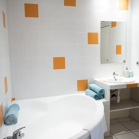 Colorzen - Confortable Lumineux Netflix - Centre * Pezenas